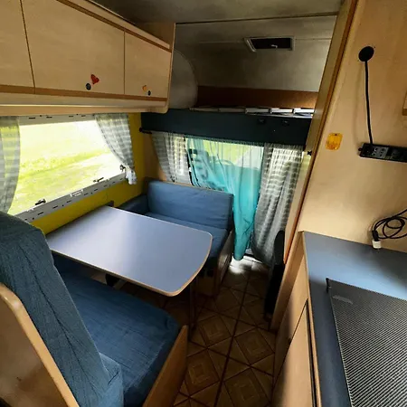 Kemping Share Camper *